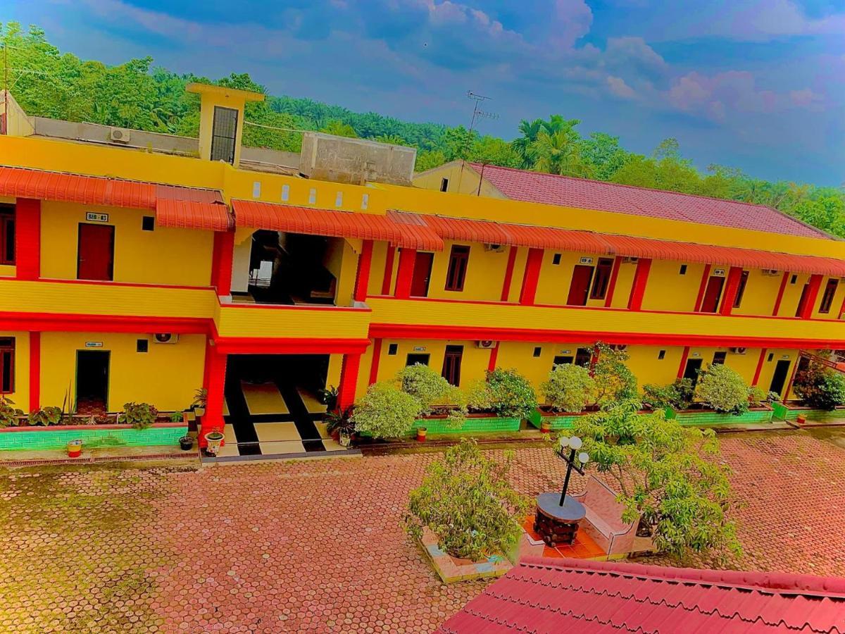 Hotel Rembulan Tebing Tinggi Exterior photo